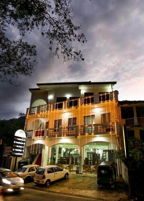 Citrus Cafe Inn Kandy Dış mekan fotoğraf